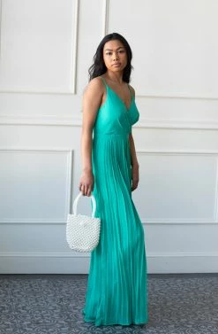 Confête SOLD OUT - Marina Pleated Maxi Dress