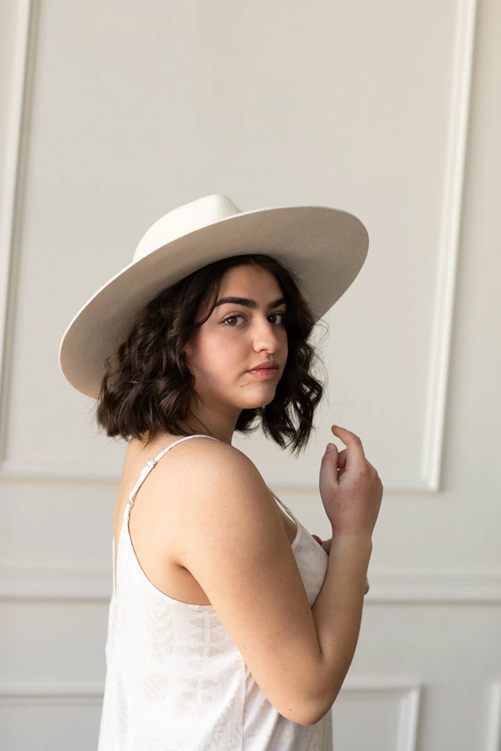 ELAN Antibes White And Gold Maxi Clothing 4 ELAN Antibes White And Gold Maxi Clothing