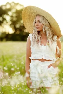 4SI3NNA Lilith Top Clothing