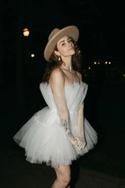 Confête Pre-Order - Alizee Tulle Mini Dress - White