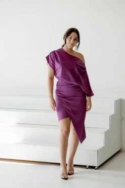 Cheap Confête Store 40 Elliatt Carson One Shoulder Sheath Dress - Orchid Clothing