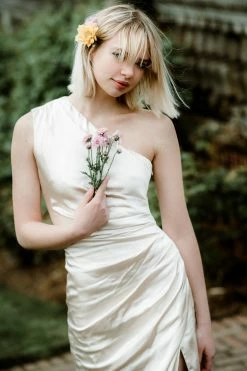 Elliatt Cassini Dress - Pearl Clothing