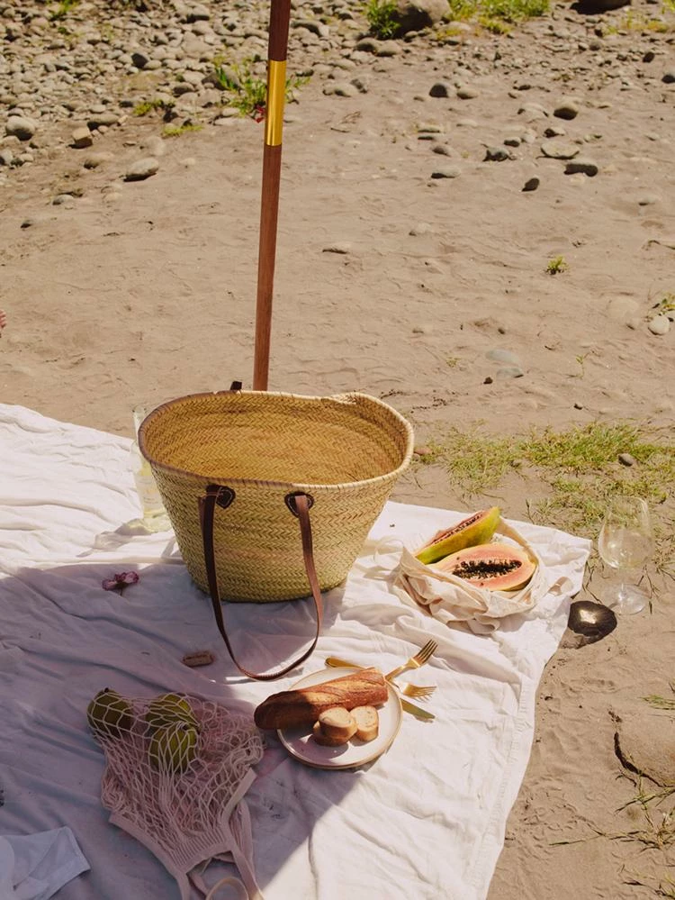 Confête Pacific City Woven Basket Bag Accessories 3 Confête Pacific City Woven Basket Bag Accessories