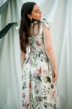 Confête Mariana Pink Tropical Print Midi Dress Clothing