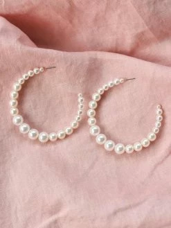 Confête Cami Pearl Hoop Earrings