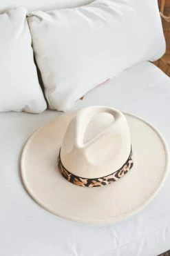 Confête SOLD OUT - Ivory Fedora With Leopard Print Trim Accessories