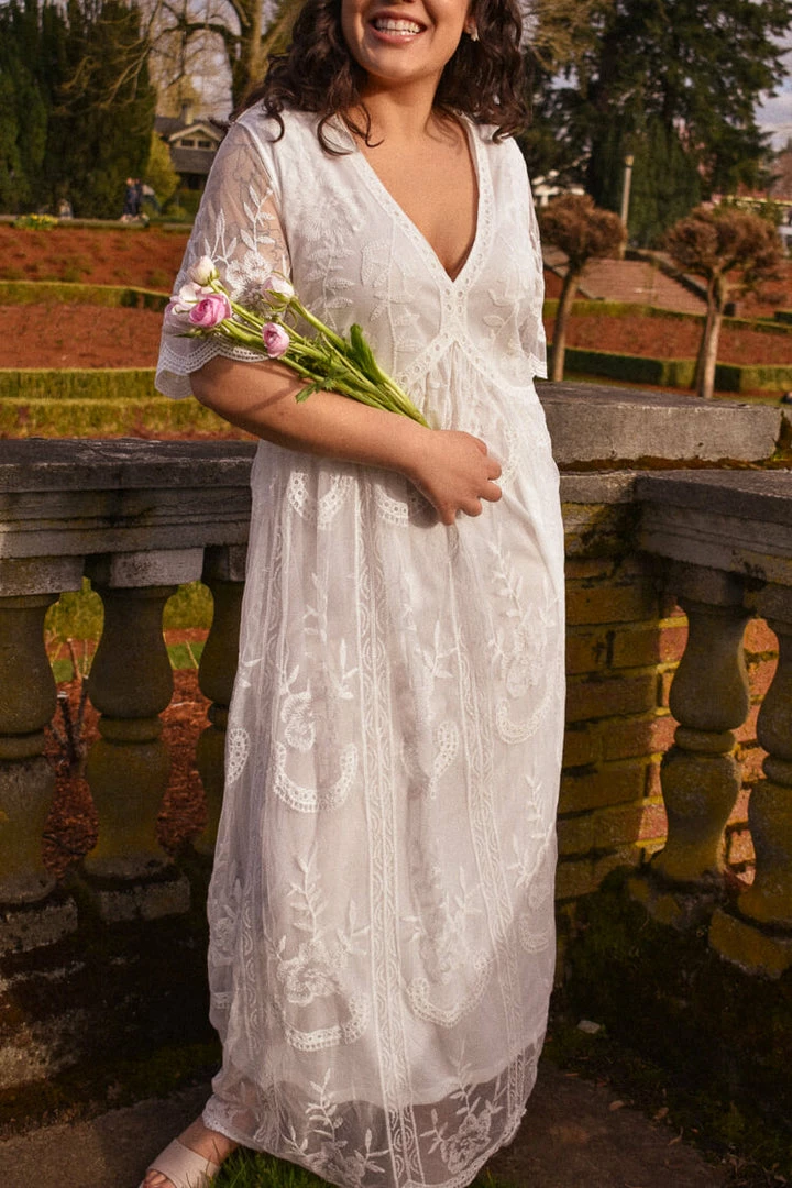 Confête Clothing Edie Lace Maxi Dress 6 Confête Clothing Edie Lace Maxi Dress