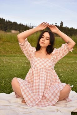 Confête SOLD OUT - Becca Pink Gingham Babydoll Dress Clothing