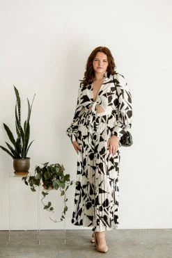 Confête Darby Graphic Print Pleated Jumpsuit