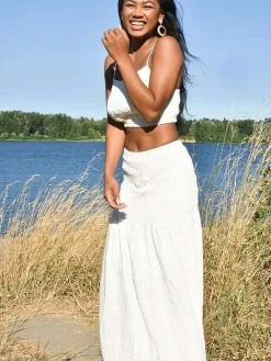 ConfĂȘte Clothing Gracie Cream Smocked Linen Two Piece Set