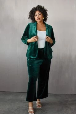 Confête Cologne Hunter Green Velvet Blazer