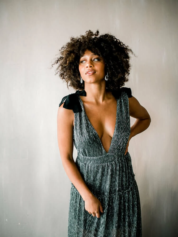 Confête Halle Shoulder Tie Deep V Maxi - Silver Clothing 3 Confête Halle Shoulder Tie Deep V Maxi - Silver Clothing