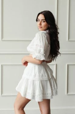 Confête Kent White Ruffle Skirt Set Clothing