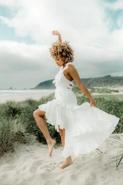 Confête Clothing Luna High Low Maxi Dress