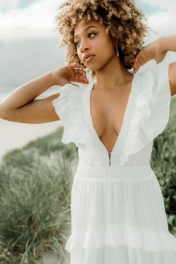 Confête Clothing Luna High Low Maxi Dress