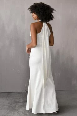 Confête Margot Satin Maxi With Train