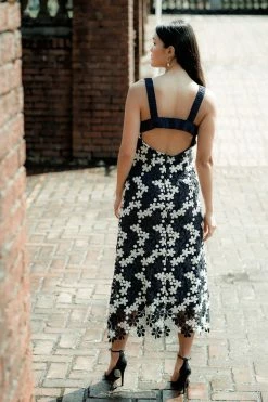 Confête Clothing Nell Blue And White Floral Midi Dress