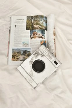 Confête Accessories Eurotrip Silver Camera Crossbody Purse