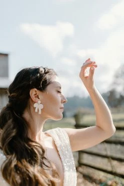 Confête Valentina Beaded Bow Earrings Accessories