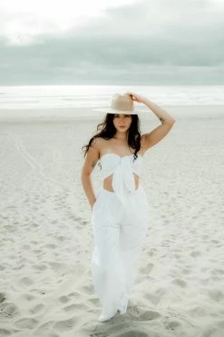 Confête Vania White Linen Pants Set Clothing