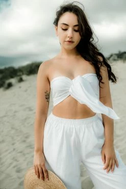 Confête Vania White Linen Pants Set Clothing