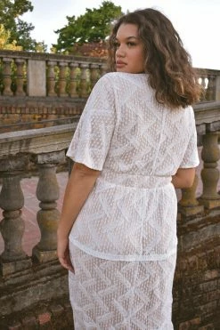 Confête Clothing Vittoria Lace Midi Dress
