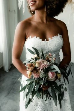 Confête Yvette Lace A-Line Midi Dress - White Clothing